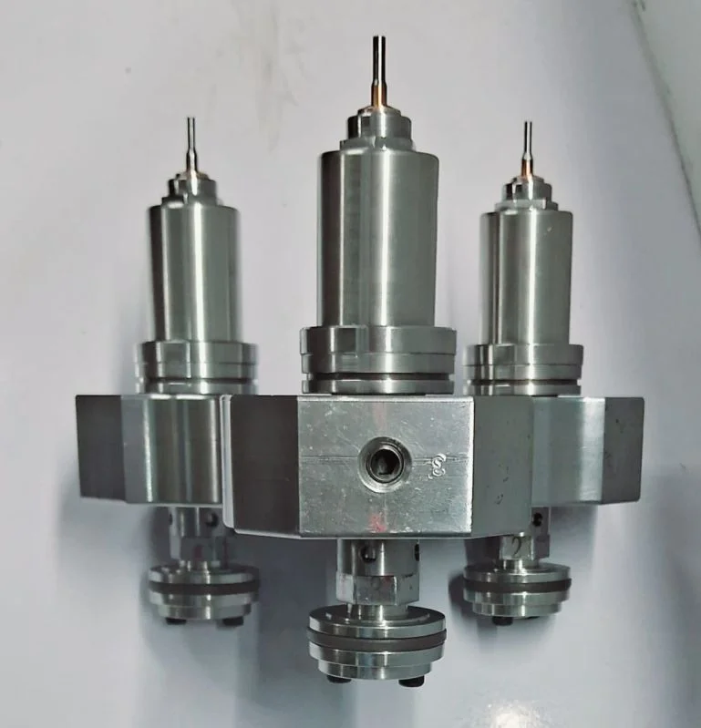 Hot Runner Single Cavity Tip Type Valve Gate Manufacturer in Mumbai Maharashtra India